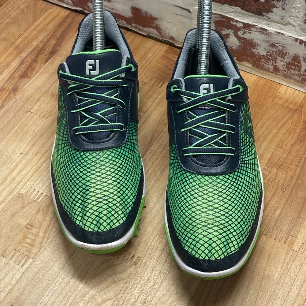 FootJoy Junior 45098 Spiked Golf Shoes Green Navy Blue Kids Size 2 M